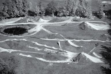 S137693